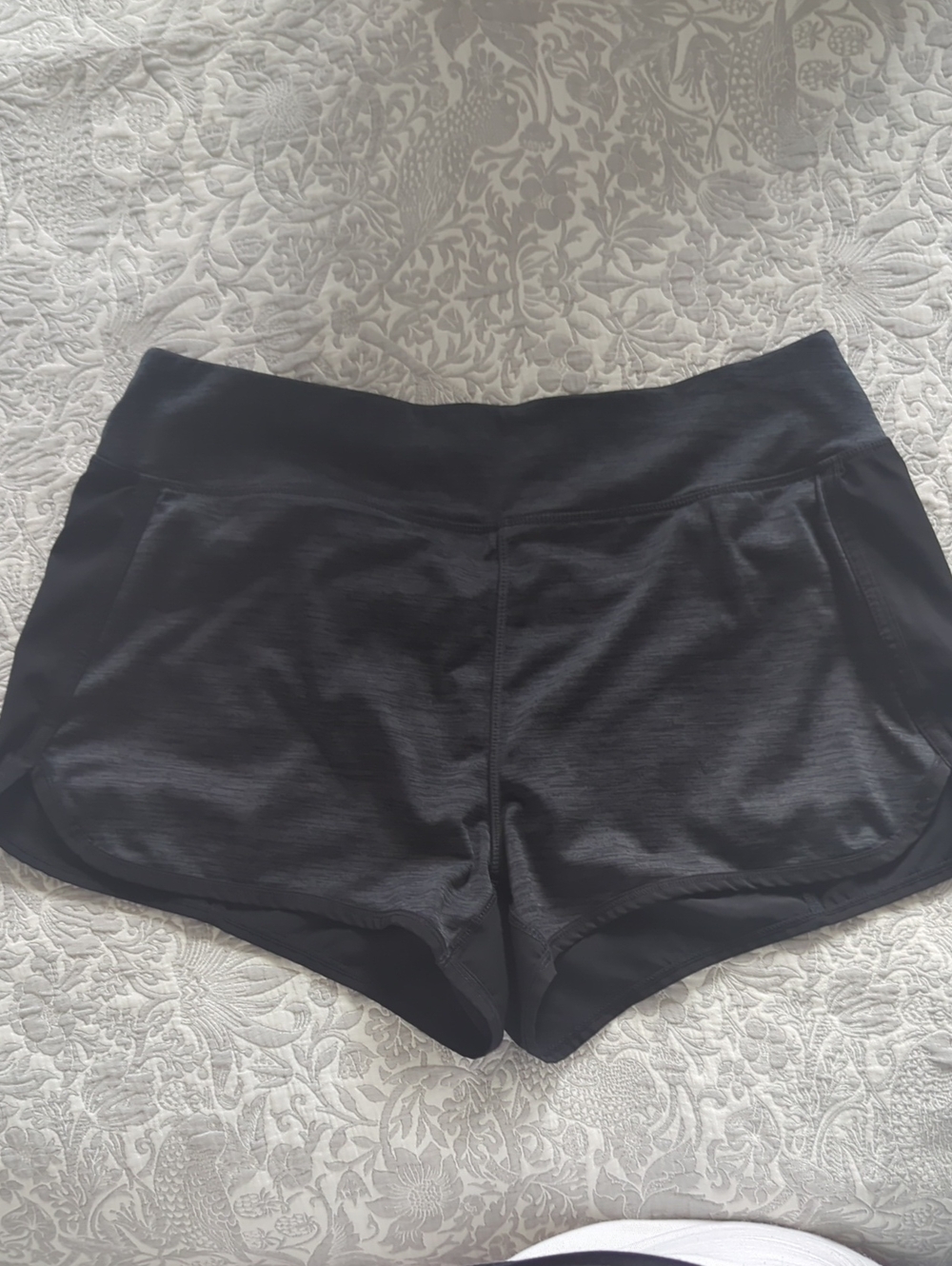 Reebok Athletic Shorts With Liner, Size Medium